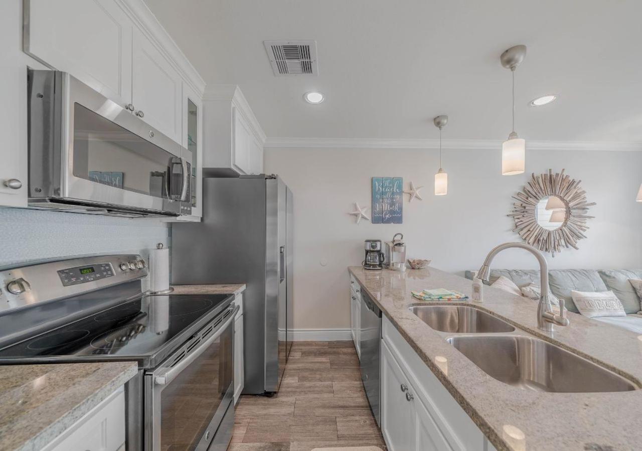 Ocean View Luxury Steps To Beach Galveston Exterior foto