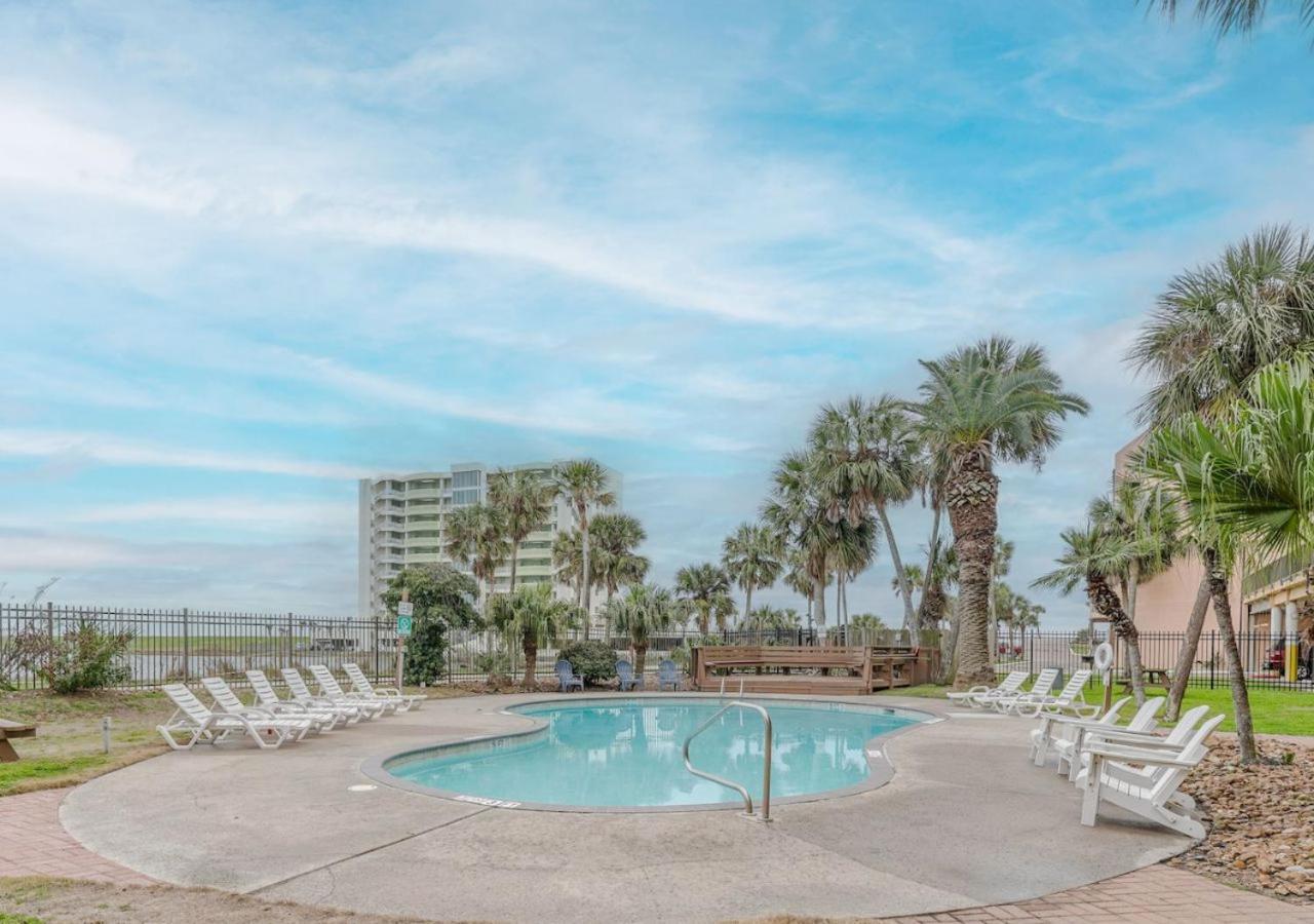 Ocean View Luxury Steps To Beach Galveston Exterior foto